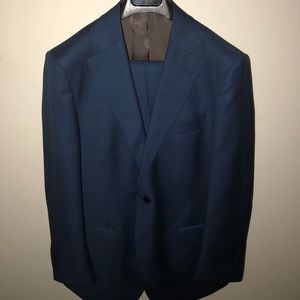 Never worn Suitsupply Lazio blue check size 42r